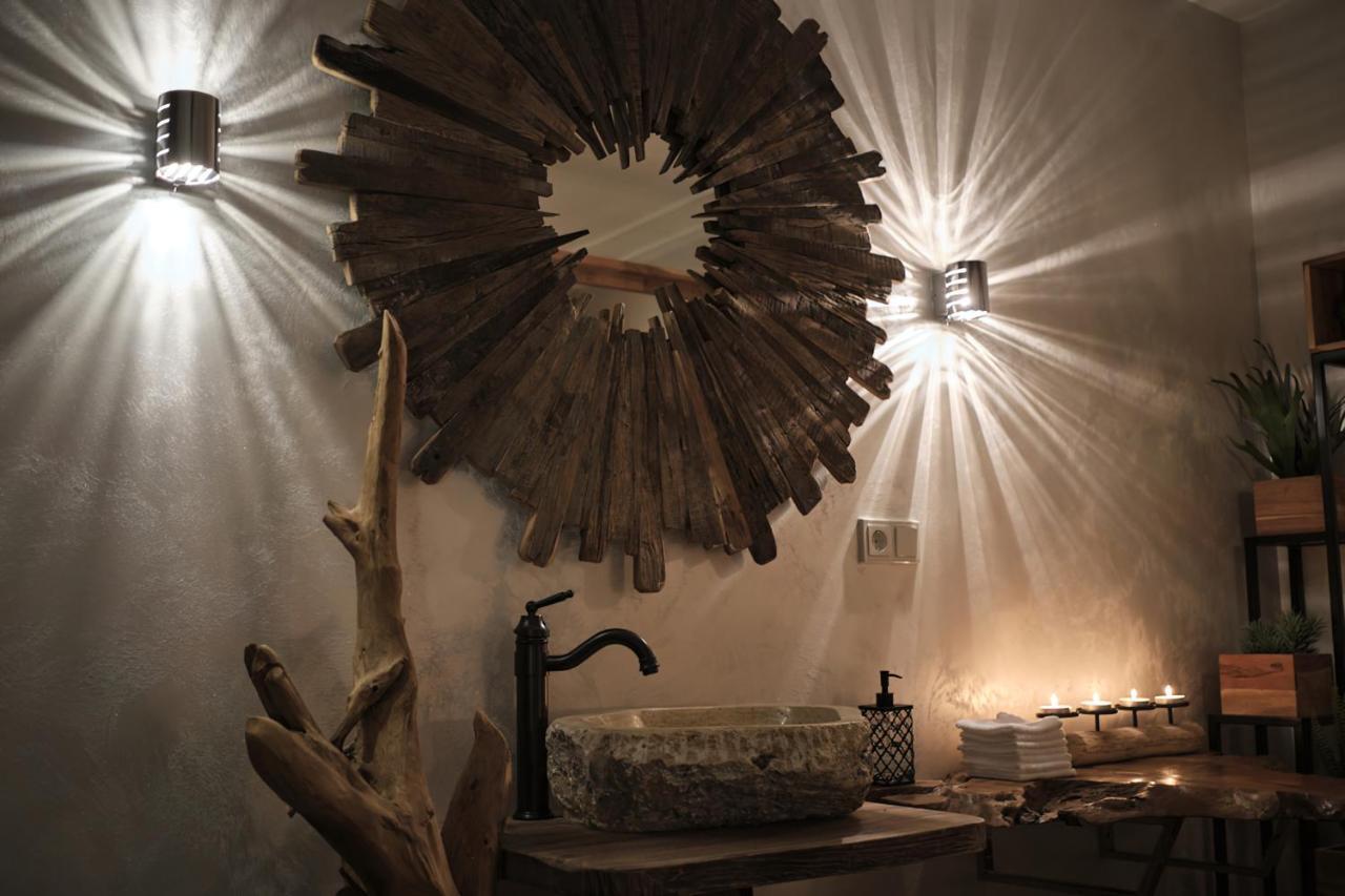 Sweet Poison Rooms Saarlouis Bagian luar foto