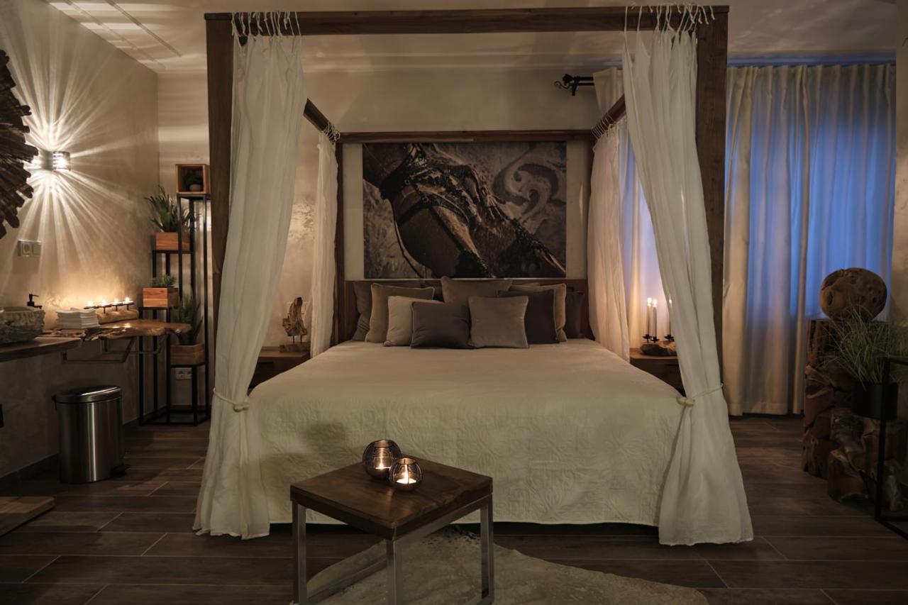 Sweet Poison Rooms Saarlouis Bagian luar foto