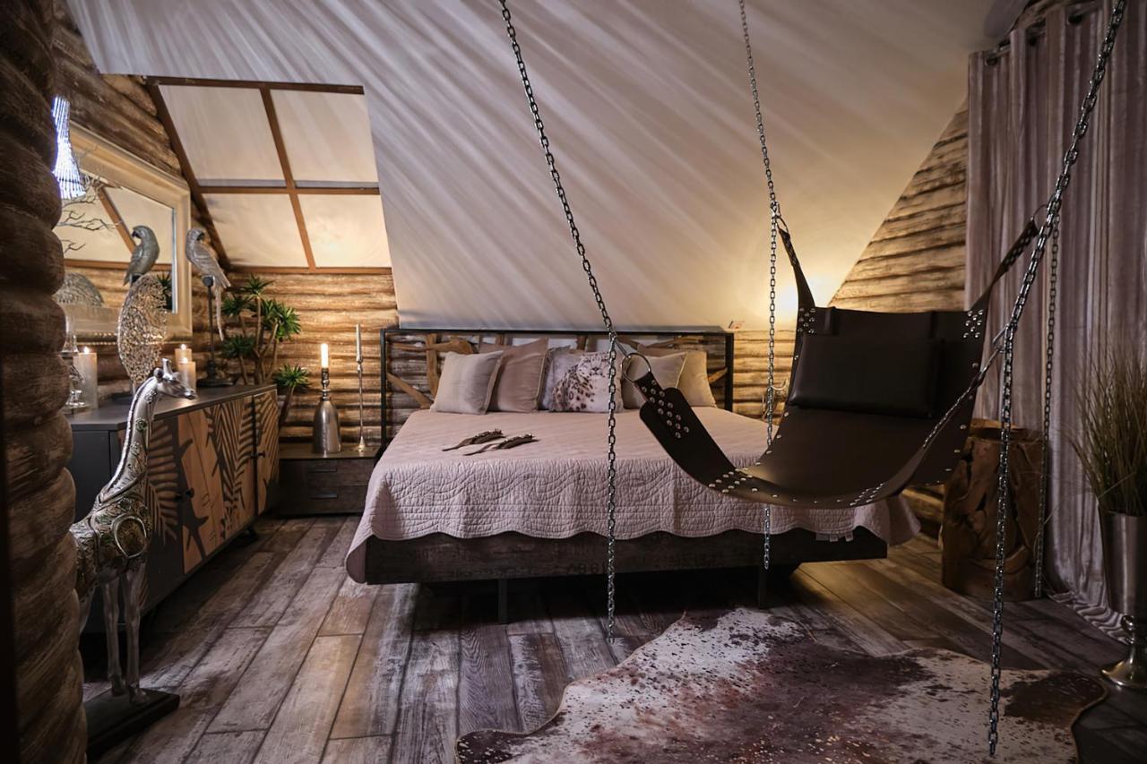 Sweet Poison Rooms Saarlouis Bagian luar foto