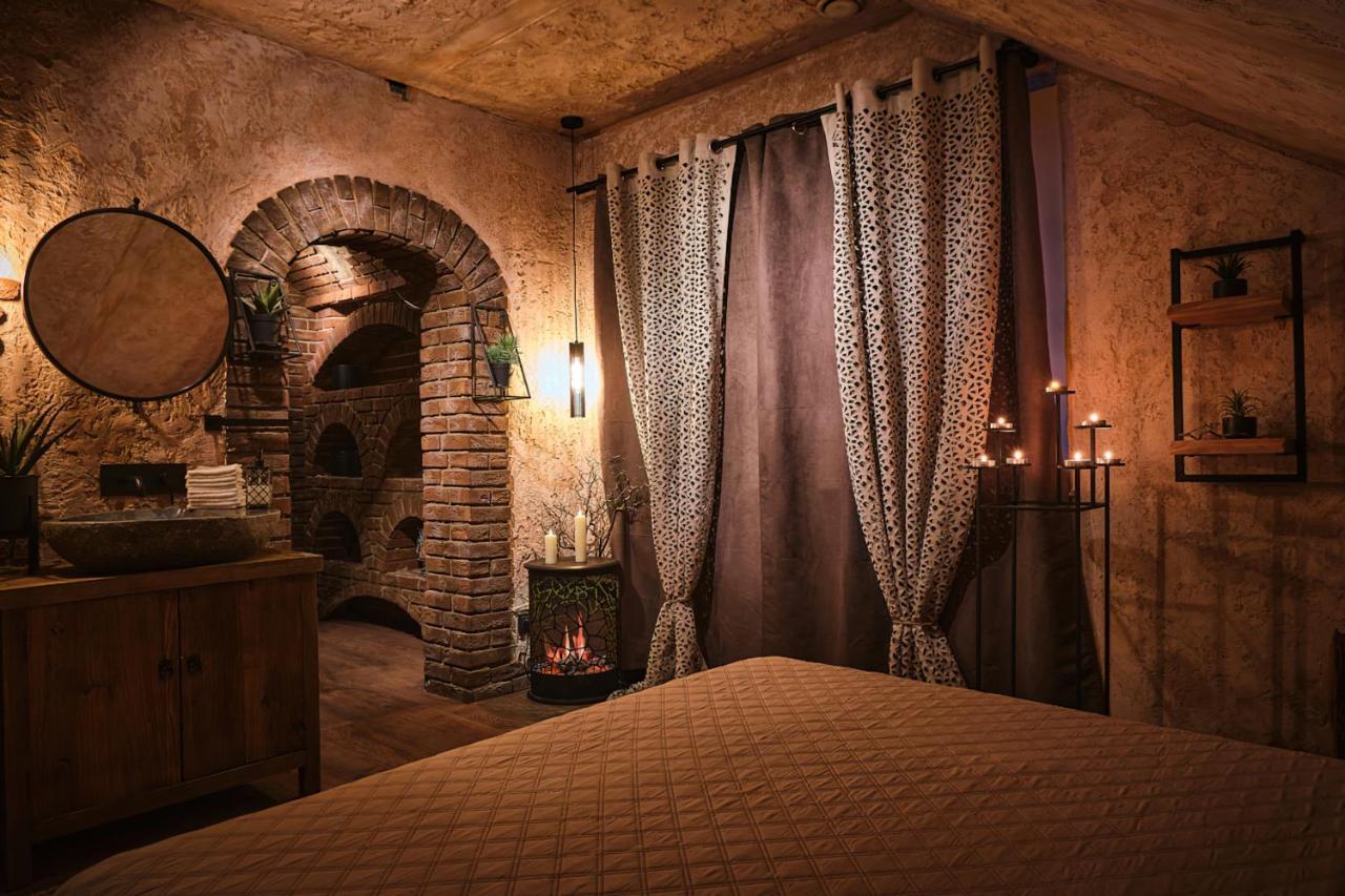 Sweet Poison Rooms Saarlouis Bagian luar foto