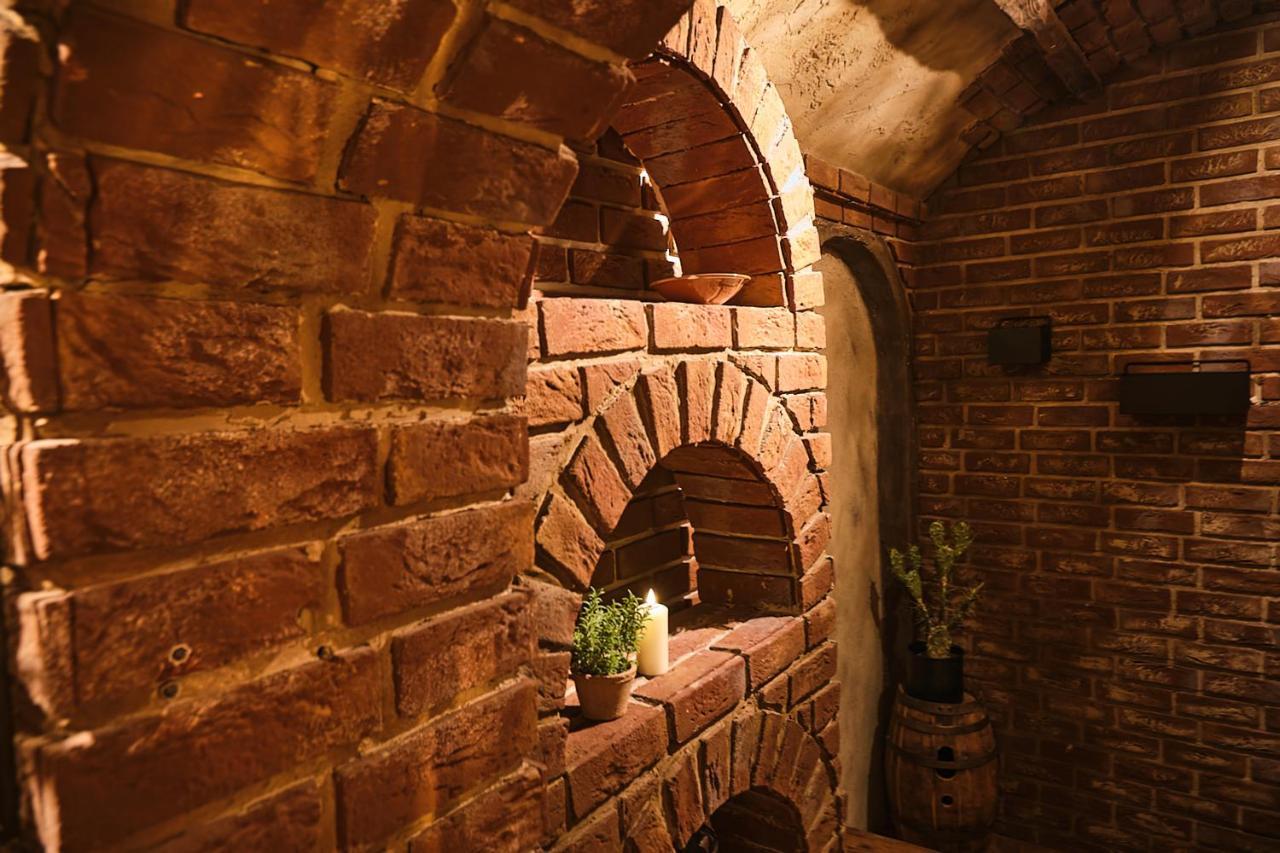 Sweet Poison Rooms Saarlouis Bagian luar foto